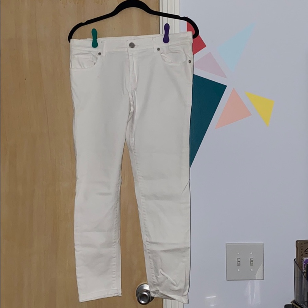 Relaxed Skinny Fit White Denim Jeans